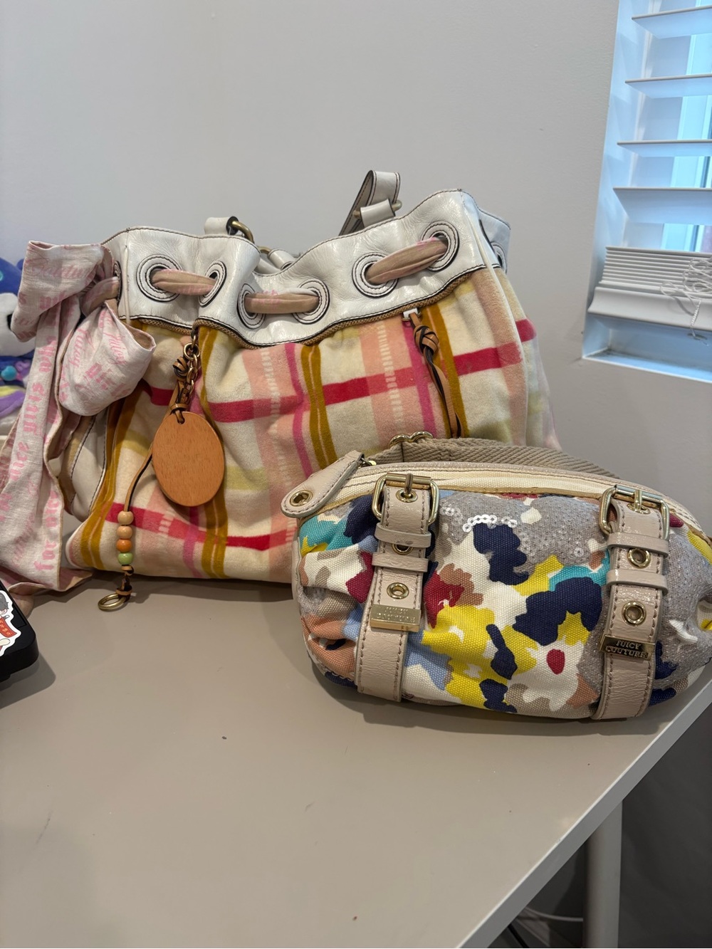 Juicy couture bundle deal! rare vintage daisy daydreamer and barrel bag!